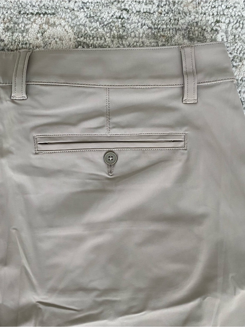 NEW Rhone 8" Resort Shorts in Sandalo Khaki Men’s Size 35 - Picture 6 of 10